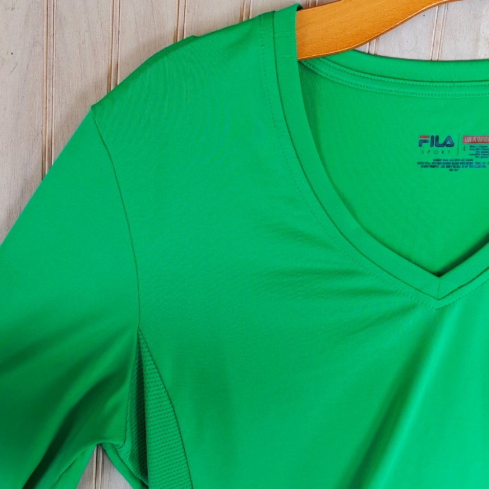 FILA Sport Green V-Neck Long Sleeve Performance Top Activewear Live In Motion - Picture 3 of 11